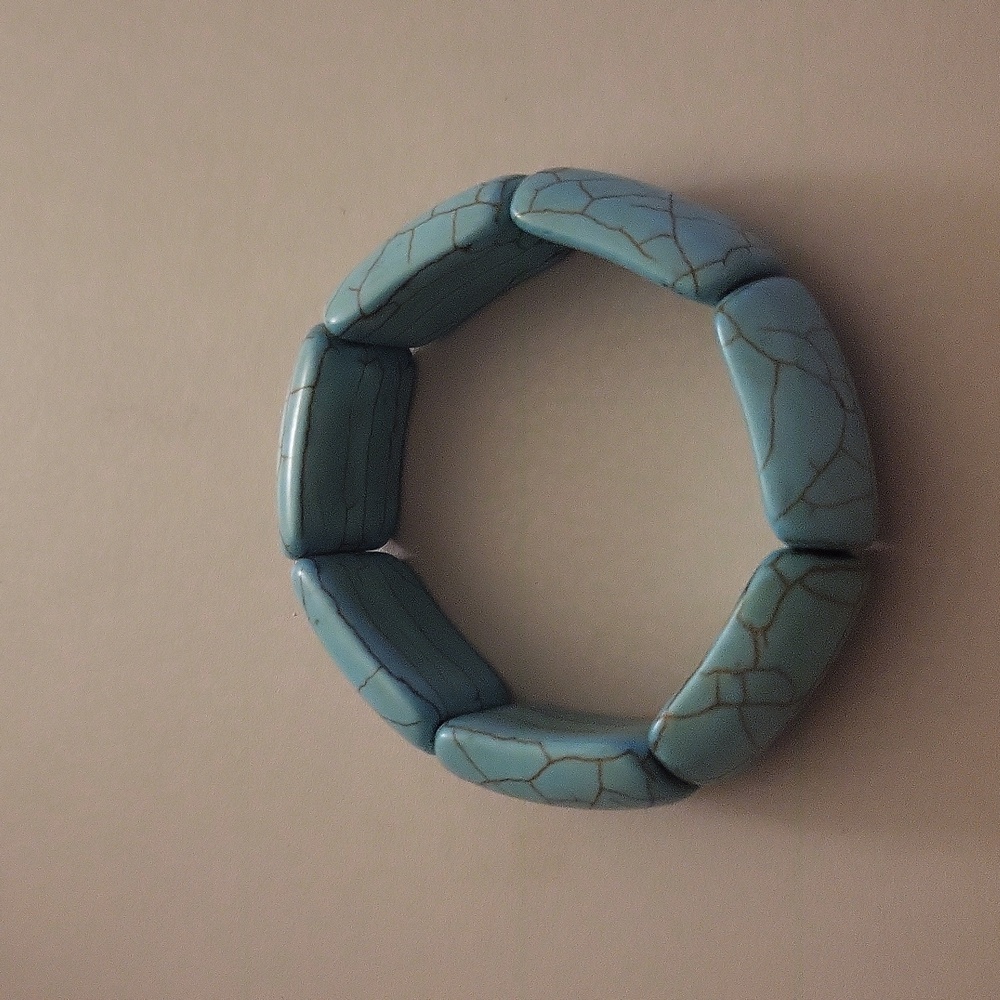 3 bracelets - Picture 4 of 4